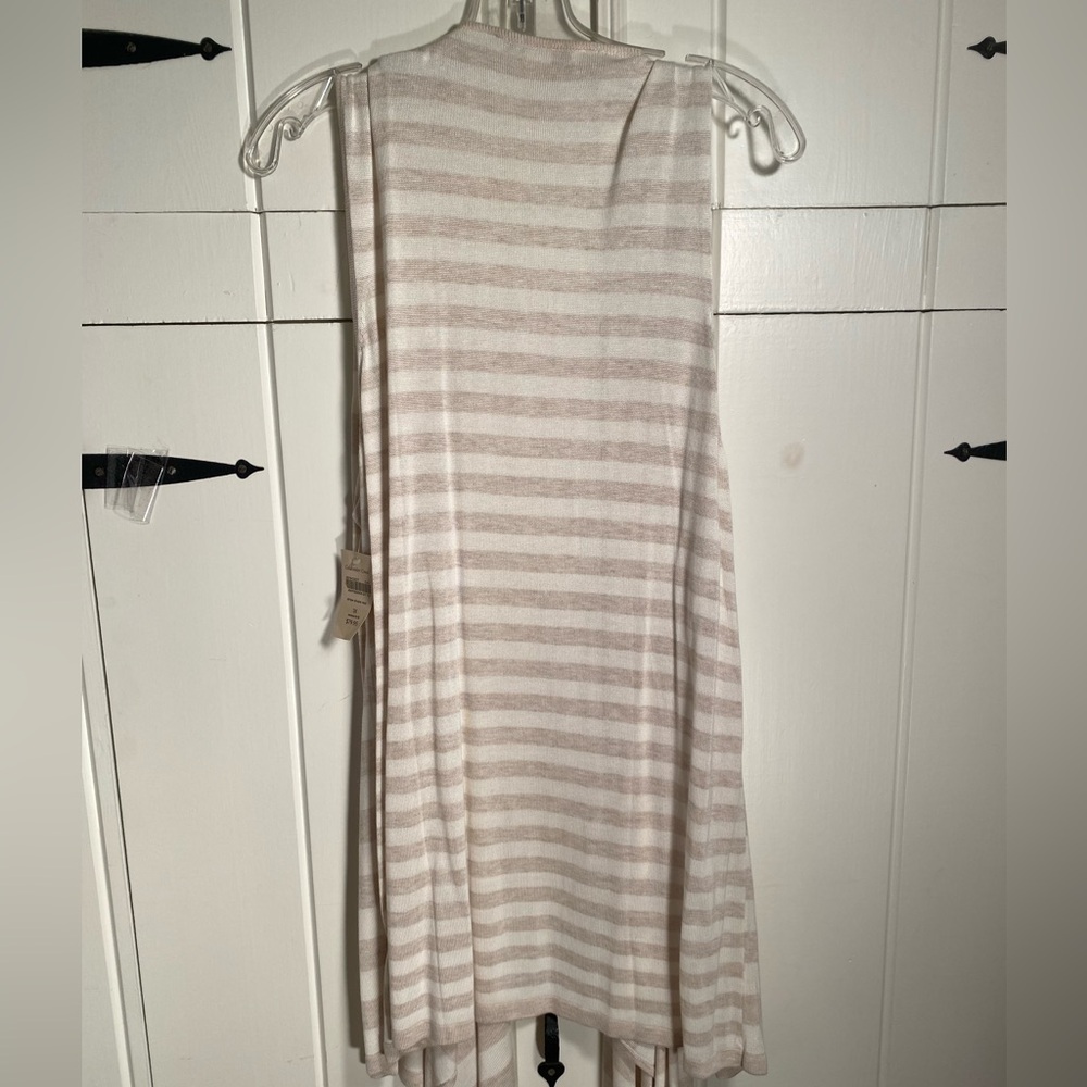 NWT Coldwater Creek Long Knit Drape Vest. Tan and White Stripe. Size 1X - Picture 2 of 4